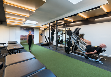 Momentous Sports Medicine gym